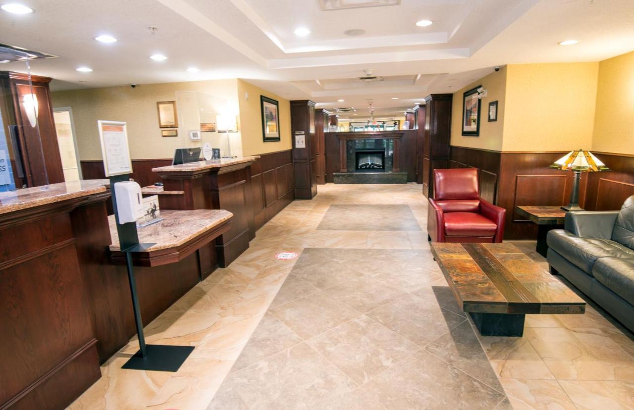 Holiday Inn Express Hotel & Suites Edson By Ihg Exterior foto