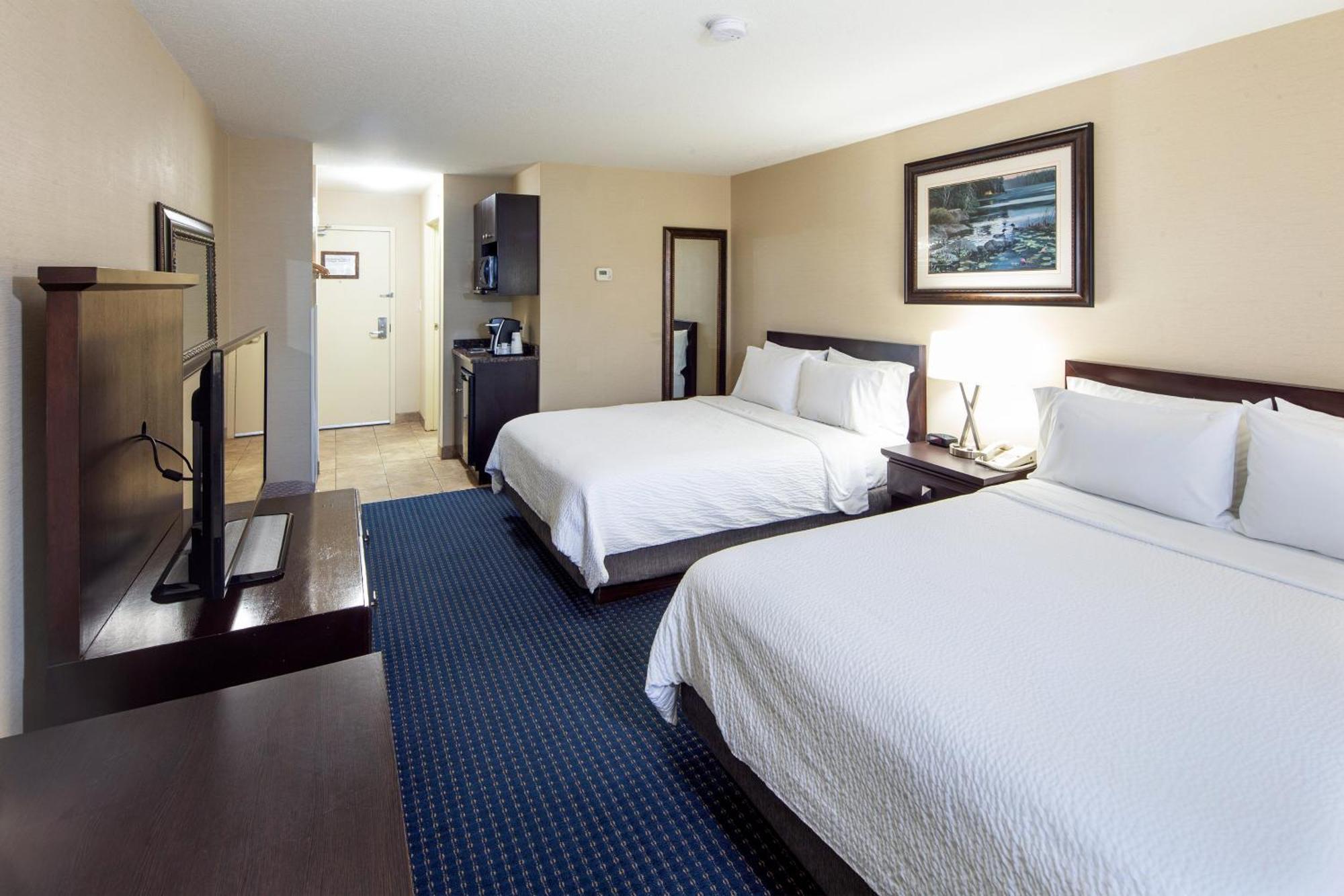 Holiday Inn Express Hotel & Suites Edson By Ihg Exterior foto