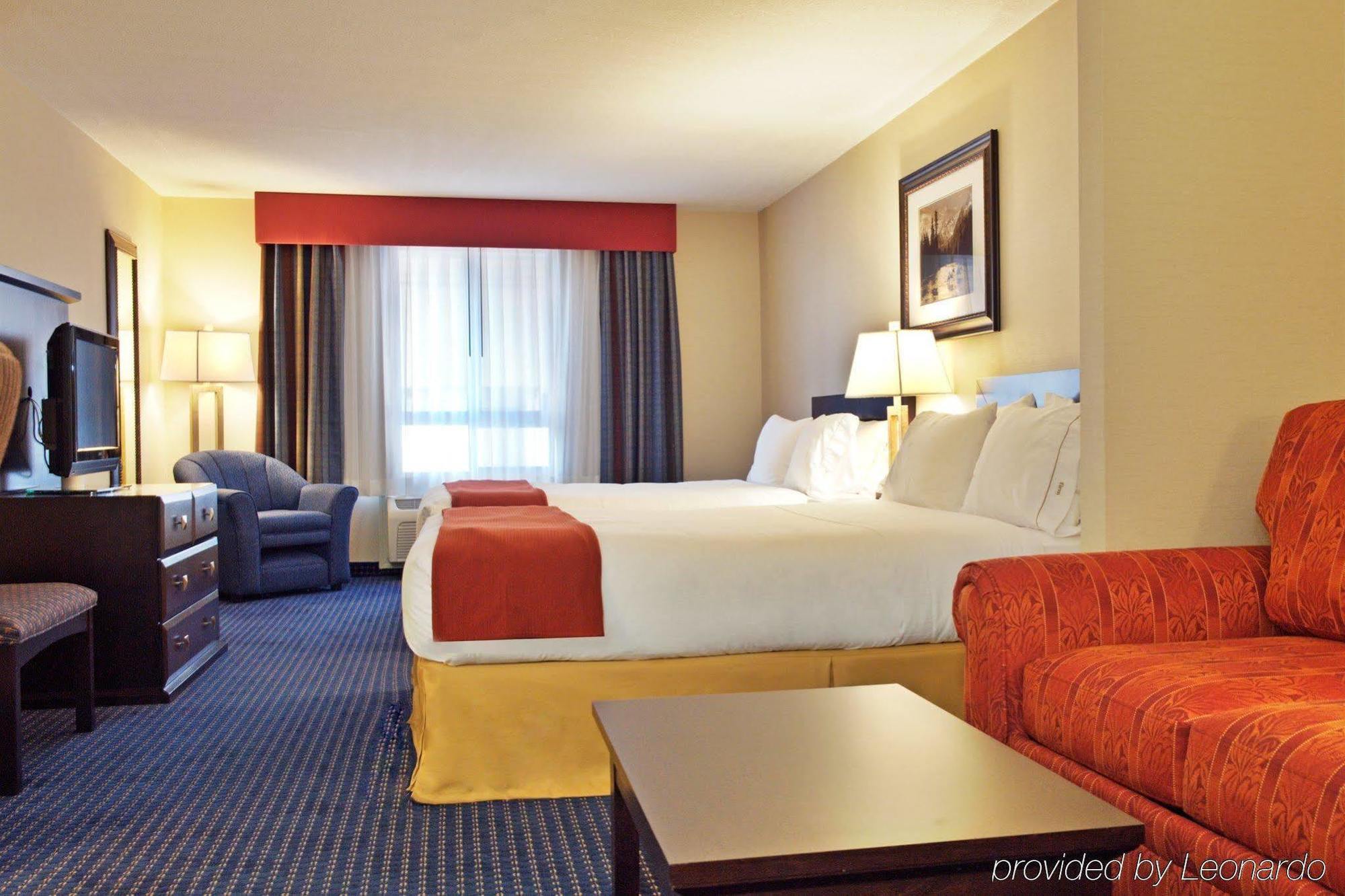 Holiday Inn Express Hotel & Suites Edson By Ihg Exterior foto